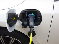 Przesiadka na auta elektryczne zależy od efektywnej sieci ładowania