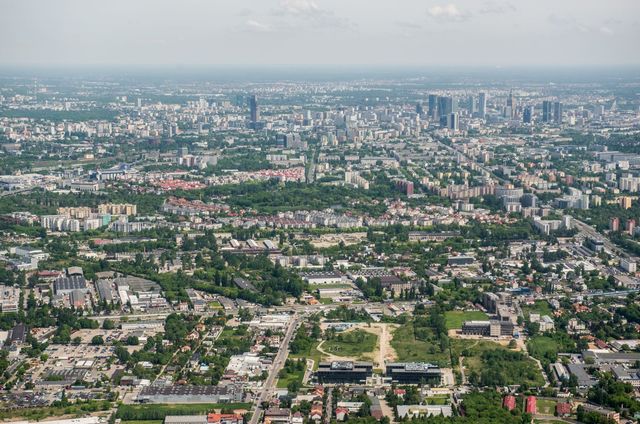 Które dzielnice Warszawy obfitują w nowe mieszkania?