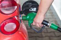 Ceny paliw w Polsce wciąż powyżej 4 zł