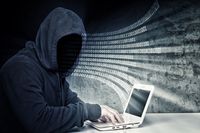 Cyberataki 2013: afera PRISM i zombie