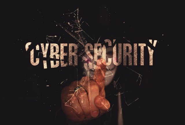 Cyberbezpieczeństwo 2021. Przed jakimi wyzwaniami stanie biznes?