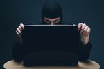 Cyberprzestępcy atakują: 4 wskazówki, jak ochronić swoje dane i sprzęt