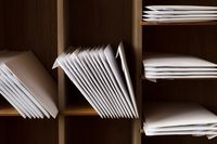 Nadanie pisma w urzędzie pocztowym a zachowanie ustawowego terminu