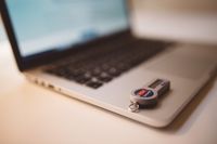 Warto pamiętać, że zdjęcie dowodu osobistego to wrażliwa informacja