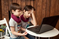 Czego szukały dzieci w sieci?