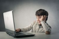 Obecność dzieci w Internecie jest nieunikniona