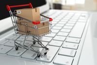 Praca w e-commerce. Co można robić i za ile?
