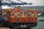 Handel zagraniczny I-VIII 2022. Eksport wzrósł o 22,2%, a import o 30,9%