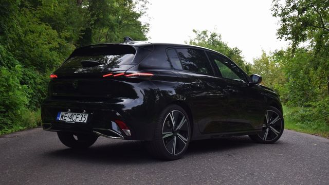 Peugeot 308 1.5 BlueHDi EAT8 GT, czyli wysoka jakość i oszczędność