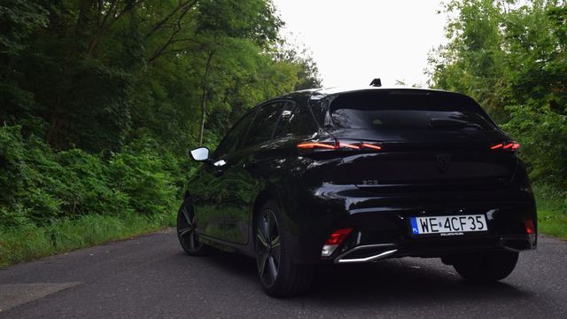 Peugeot 308 1.5 BlueHDi EAT8 GT, czyli wysoka jakość i oszczędność