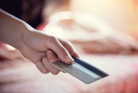 Jakie korzyści daje nam karta kredytowa?