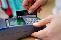 Jak nie płacić odsetek za kartę kredytową?