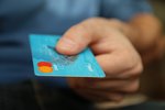 Jak zminimalizować skutki kradzieży danych kart kredytowych?