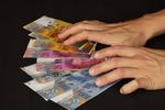Kredyty we frankach: jak dochodzić roszczeń z umów kredytowych?