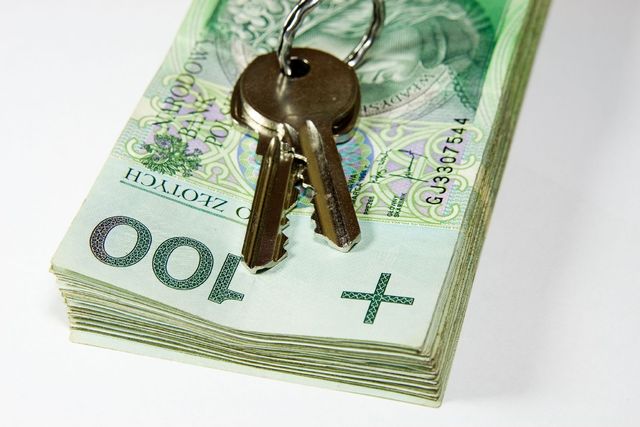 BIK: wniosków o kredyty mieszkaniowe o 30% mniej niż rok temu