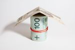 BIK: sprzedają się już tylko kredyty mieszkaniowe 