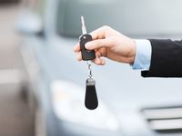 Czy firmowy samochód można sprzedać bez podatku?
