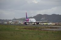 Nietrzeźwy pasażer zmusił Wizz Air do awaryjnego lądowania