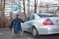 Powstanie centralna ewidencja posiadaczy kart parkingowych przysługujących niepełnosprawnym