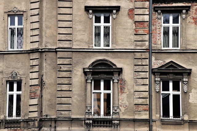 Ile osób czeka na mieszkanie komunalne?