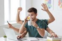 Mutitasking to mit. 5 błędów w zarządzaniu czasem i jak ich unikać