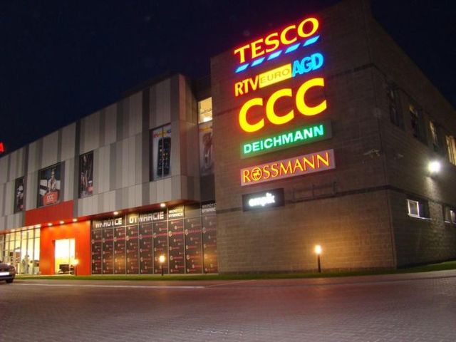 Centrum handlowe Dekada Skierniewice