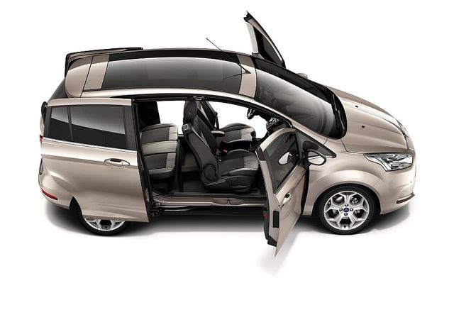 Ford Fiesta ST, Kuga, Focus B-MAX i Tourneo Custom Concept