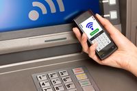 Bankomaty Euronet wypłacają gotówkę telefonem z IKO