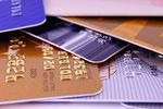 Karta kredytowa: pieniądze + dodatkowe usługi bankowe