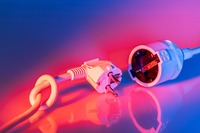 Jak oszczędzać na ogrzewaniu i jeździe samochodem? Jak obniżyć rachunki za prąd?