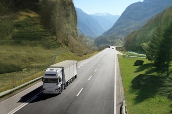 Wyższe opłaty drogowe w krajach UE wyzwaniem dla firm transportowych