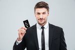 Służbowa karta kredytowa to niższe koszty działalności?