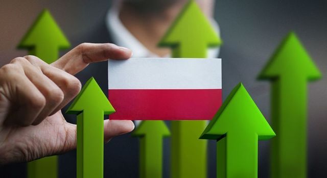 Polska gospodarka: szybszy wzrost i najwyższa inflacja w UE