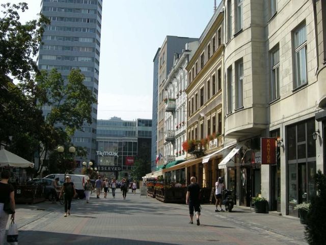 Najdroższe ulice handlowe świata 2011