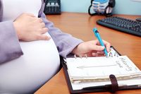 Umowa o pracę zawarta na czas zastępstwa nie ulega przedłużeniu do dnia porodu