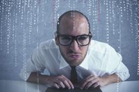 Ofert pracy w IT o 20% mniej, ale popyt na specjalistów od AI i bezpieczeństwa wciąż duży