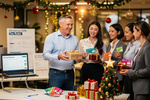 Czy prezenty świąteczne od pracodawcy podlegają opodatkowaniu? Sprawdź, kiedy trzeba płacić podatek