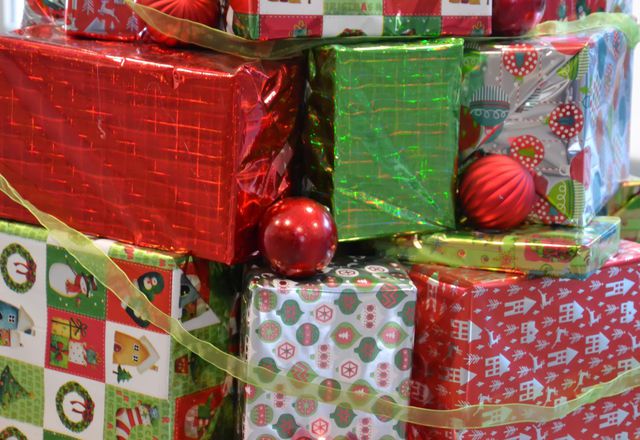 Kiedy kupować prezenty świąteczne? Kto zaoszczędził najwięcej?