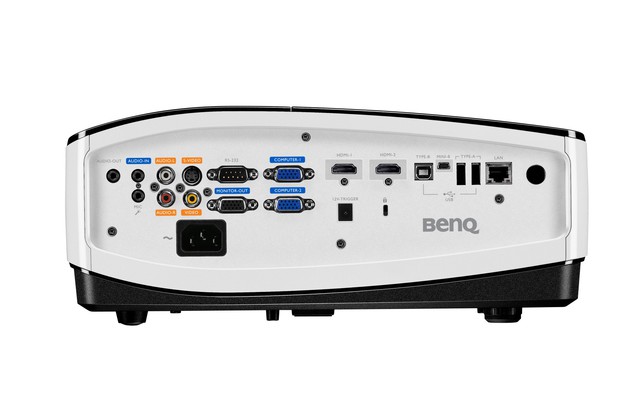 Projektory BenQ MX768 i MW769 z rozszerzoną korekcją Keystone
