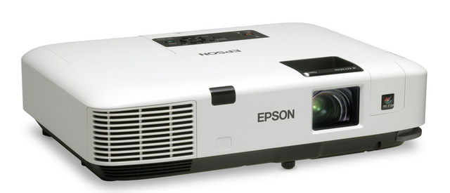 Projektory Epson EB-1900
