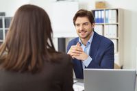 Jak znaleźć idealnych pracowników do kontaktu z klientem?