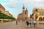 Ceny mieszkań IV 2024: kurczy się różnica między Krakowem a Warszawą