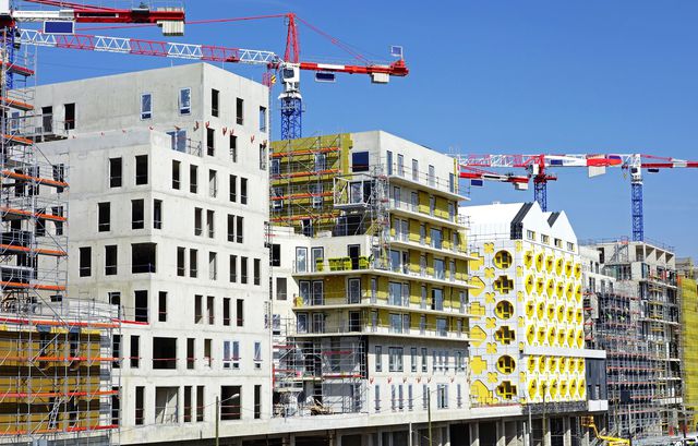 Mieszkania w budowie popularniejsze niż gotowe?