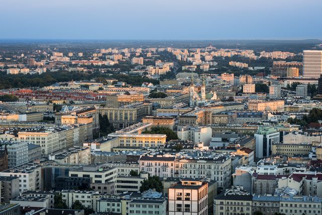 Sprzedaż mieszkania w Warszawie V-VI 2014