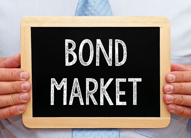 Na globalnym rynku obligacji hossa