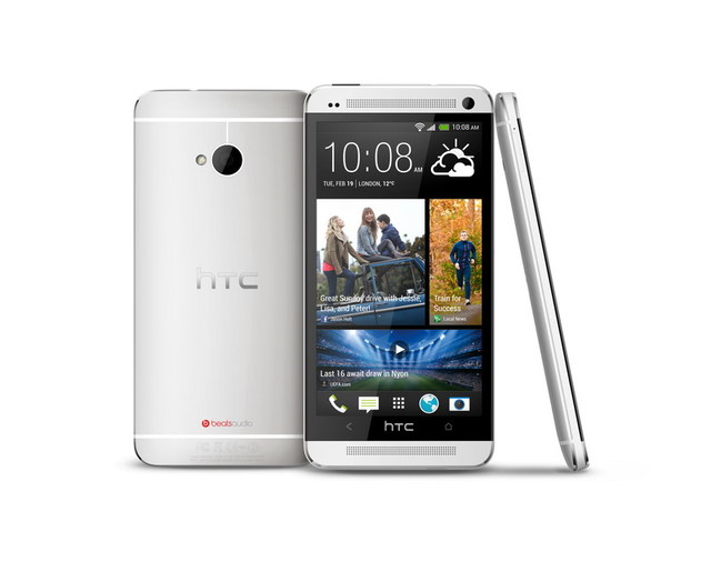 Smartfon HTC ONE