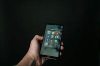 Nie tylko transmisje sprzedażowe na żywo. Gdzie podąża social commerce? Nie tylko transmisje sprzedażowe na żywo. Gdzie podąża social commerce?