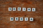 Social media 2024. Kto i jak korzysta?