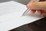Umowa o pracę: co sprawdzić przed jej podpisaniem