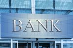 SK Bank upada. Co to oznacza dla klientów?